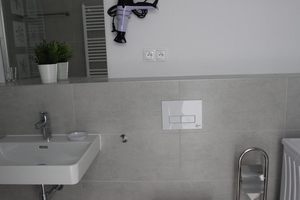 Leo Free Parking!!! Apartman